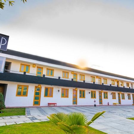 Pascual Inn Suites Cholula Exterior photo